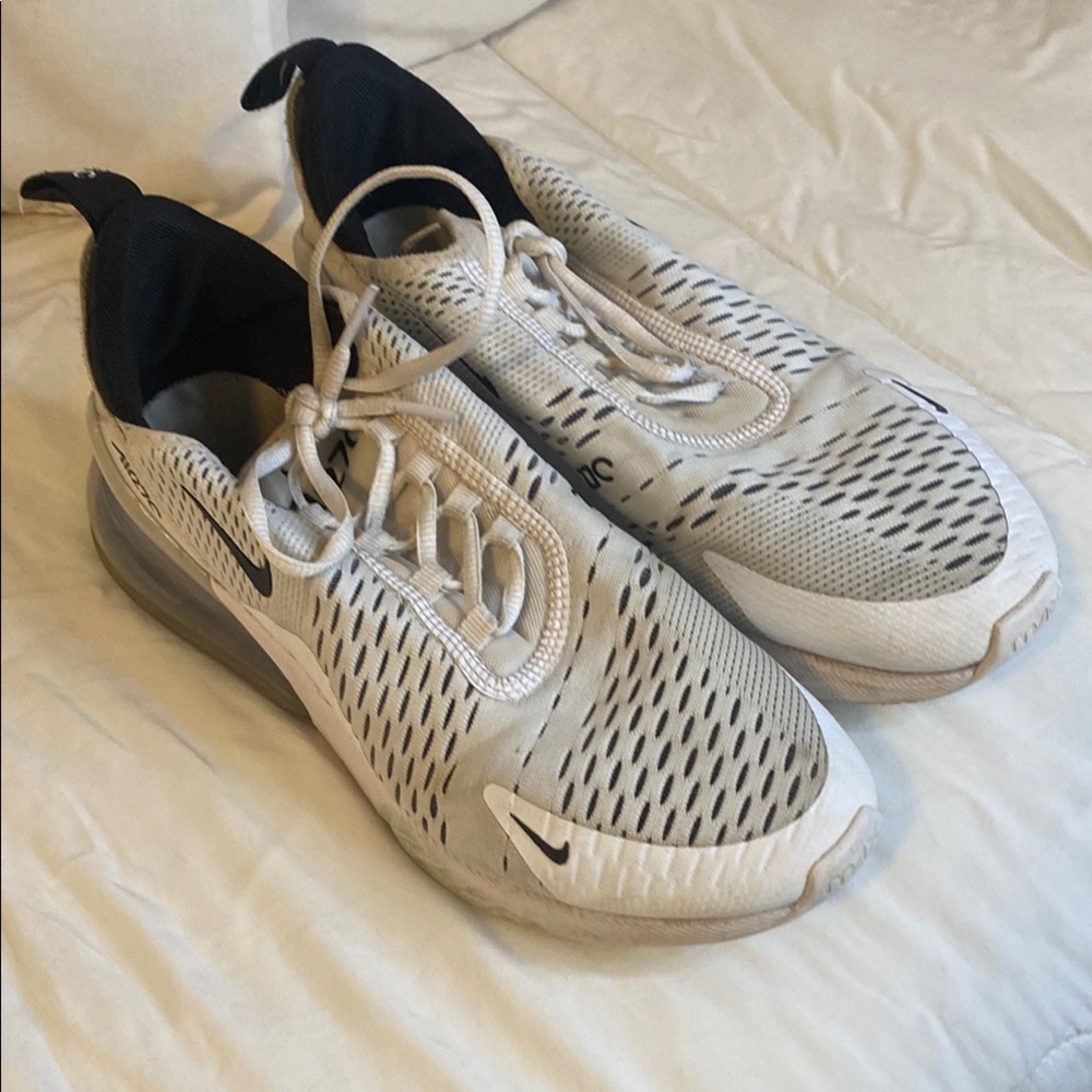 White and Black Athletic shoes Air 270s